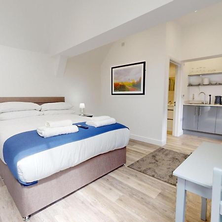 Bicester Court Экстерьер фото
